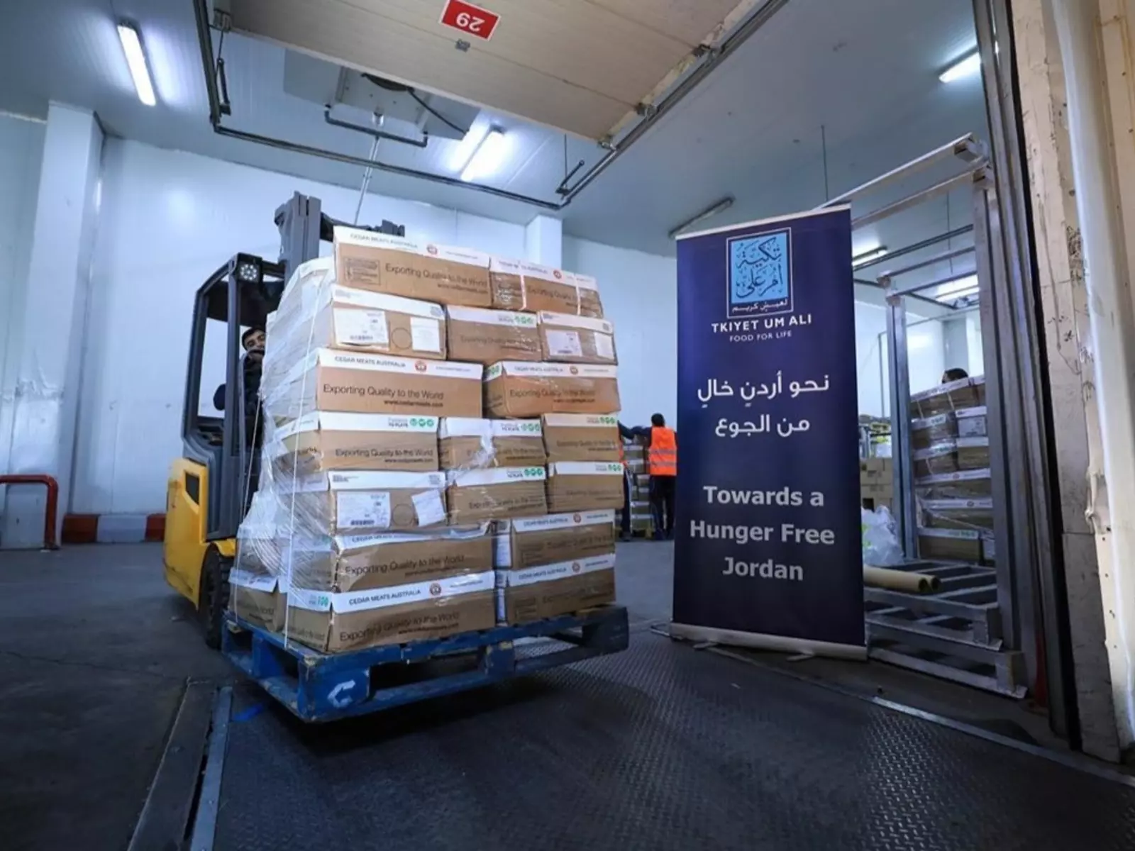 10,000 Underprivileged Palestinian Families Benefit from the 2018 Adahi Meat from Tkiyet Um Ali